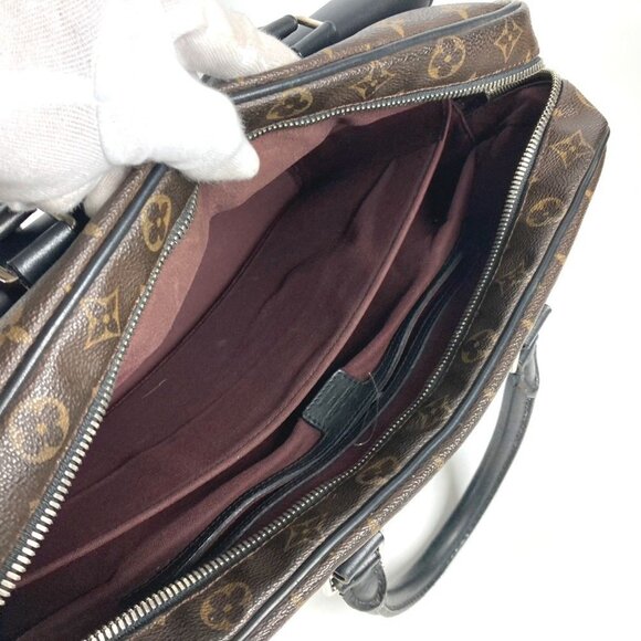 LOUIS VUITTON Authentic Black Monogram Canvas Shoulder Bag - Picture 13 of 16